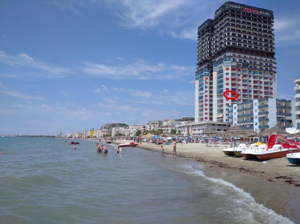 Seaside Golem * Golem (Tirana)